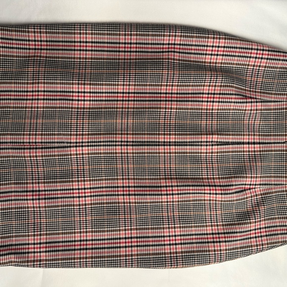 NWT Etcetera Balmoral Suiting Skirt- Size 2. (Also selling matching suit jacket) - Picture 3 of 4